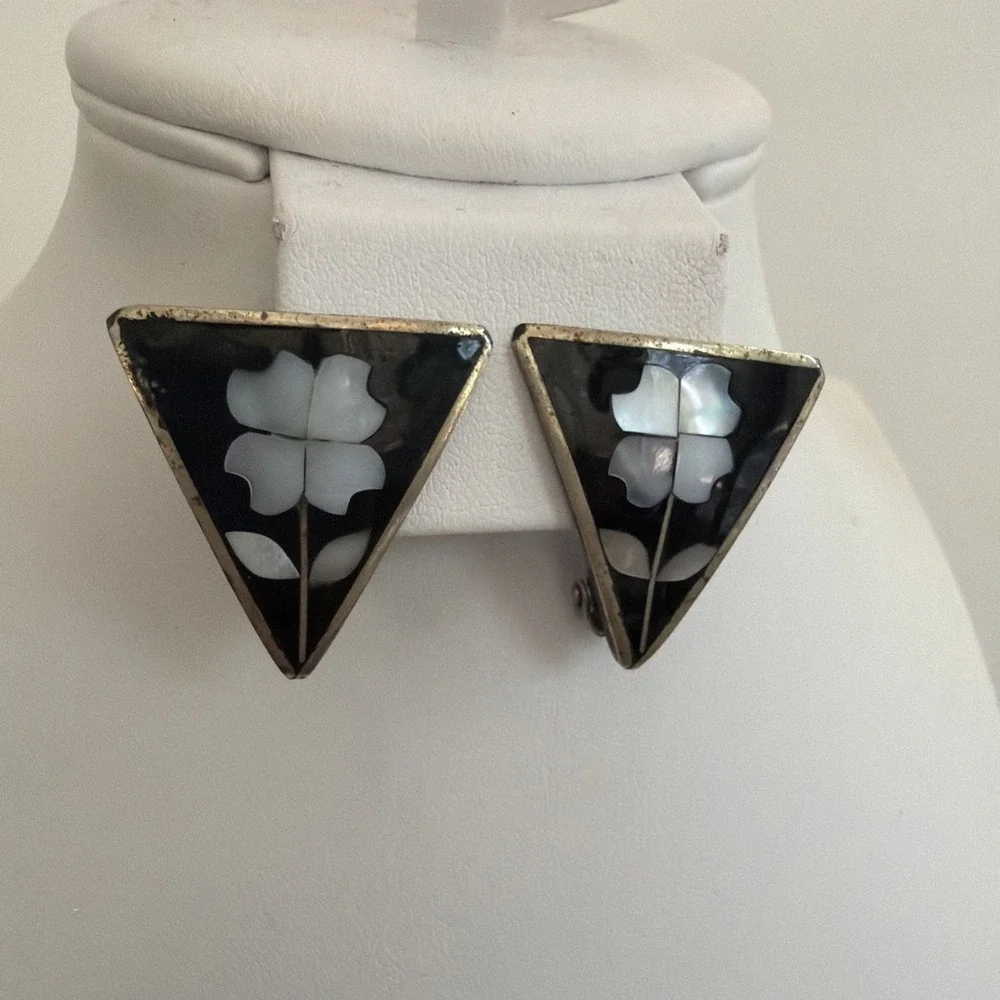 Vintage Alpaca Mexico Silver Abalone Flowers Inlay Clip-on Earrings